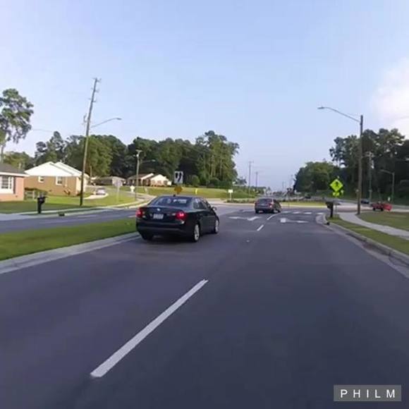 Meet your Posher, Famoso - Picture 1 of 1